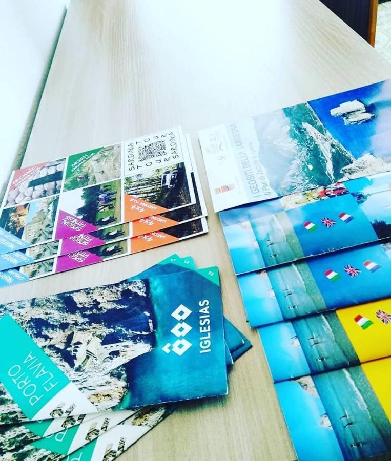 Centro Azzurro Villa Iglesias Kültér fotó